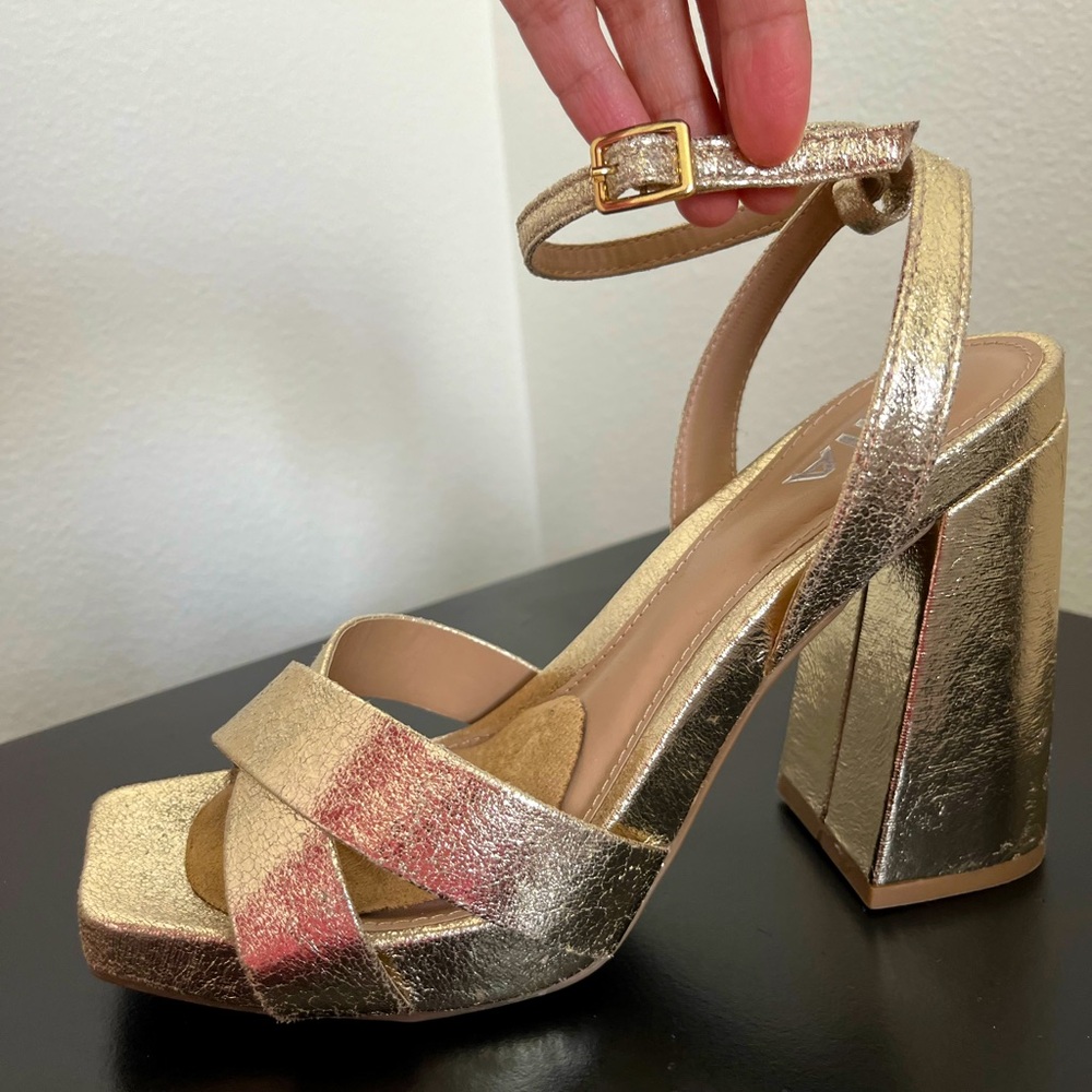 Elegant Gold Platform Heels